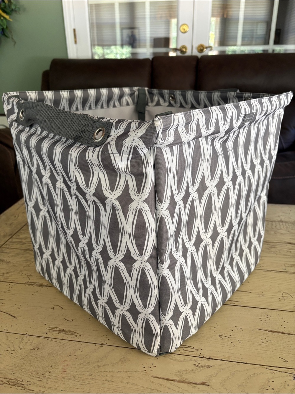 thirty-one Gray & White Interlaced Pattern Foldable Storage Bin